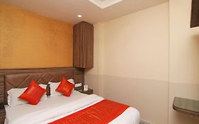 Hotel Merry Gold