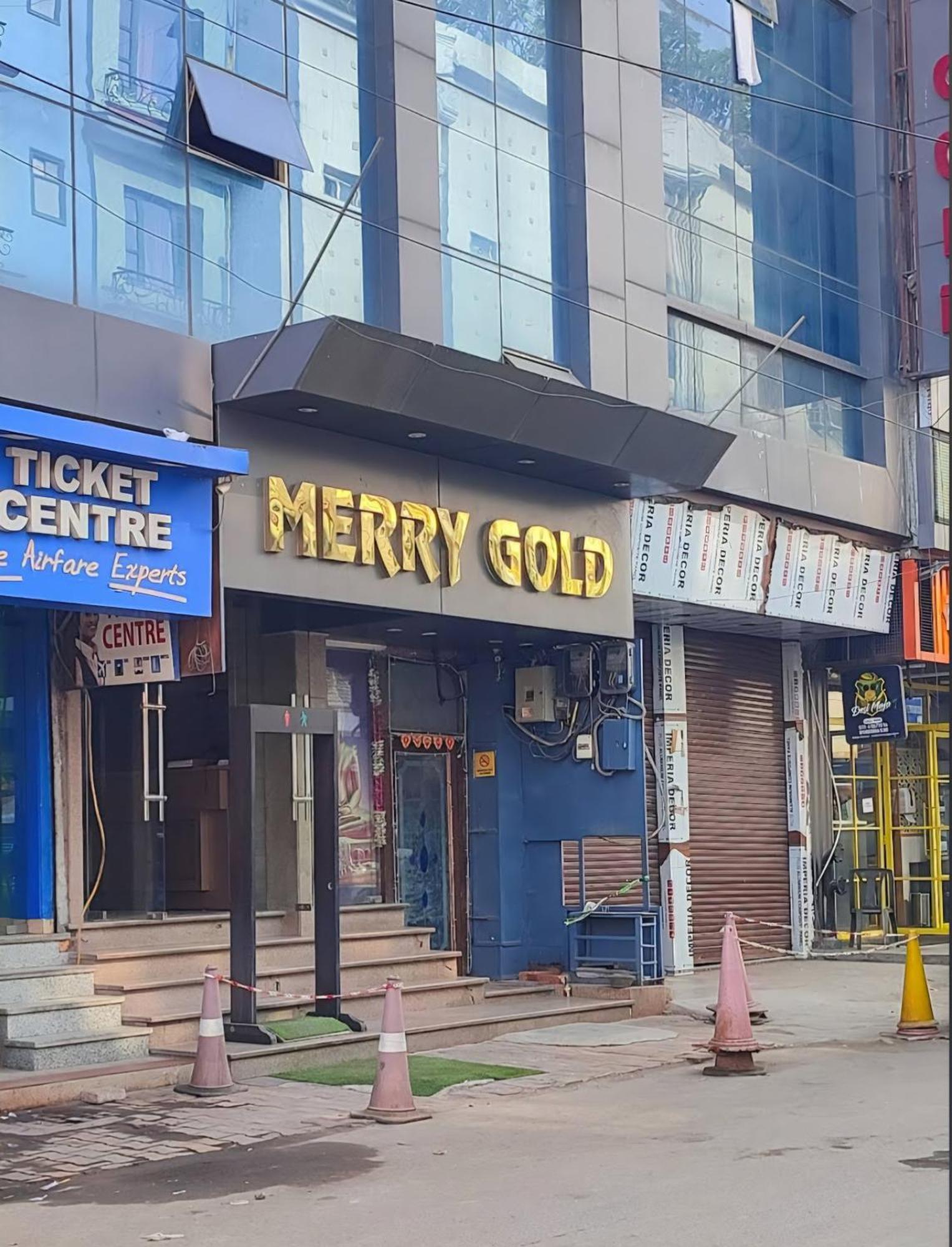 Hotel Merry Gold New Delhi Buitenkant foto